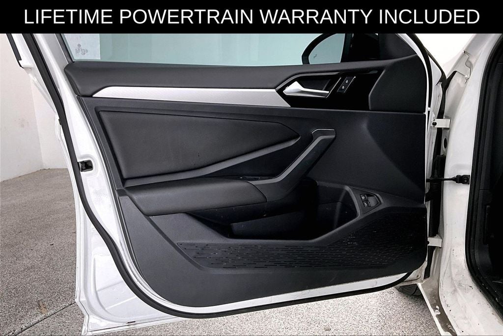 2021 Volkswagen Jetta R-Line