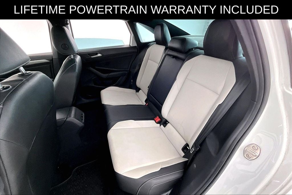 2021 Volkswagen Jetta R-Line