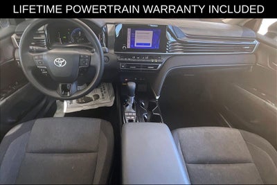 2025 Toyota Camry LE