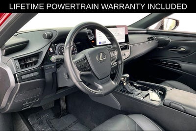 2025 Lexus ES 300h Luxury