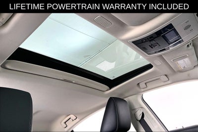 2025 Lexus ES 300h Luxury