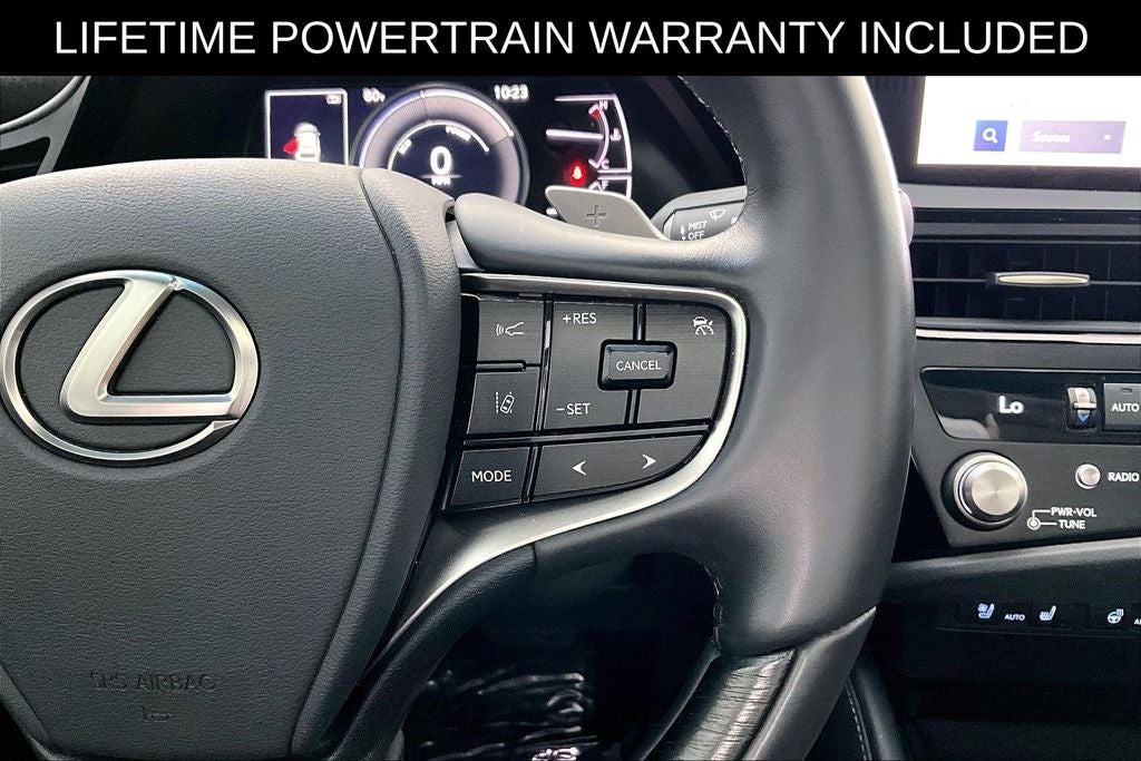 2025 Lexus ES 300h Luxury