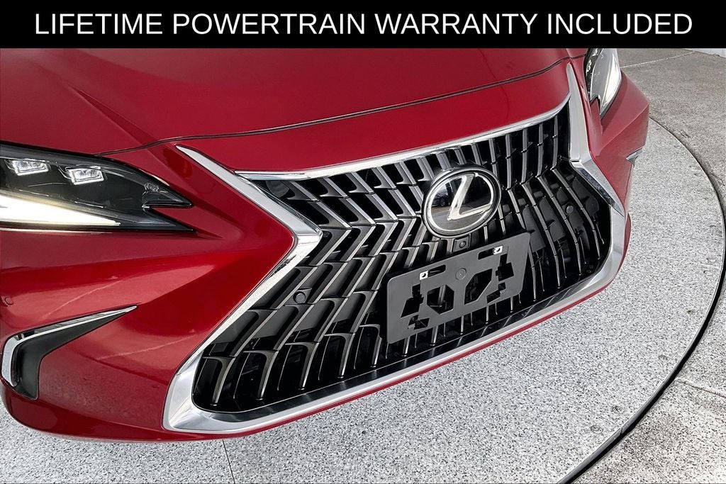 2025 Lexus ES 300h Luxury