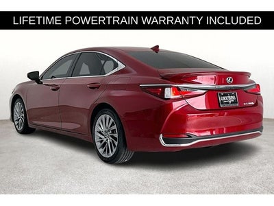 2025 Lexus ES 300h Luxury