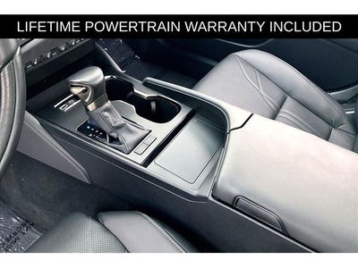 2025 Lexus ES 300h Luxury