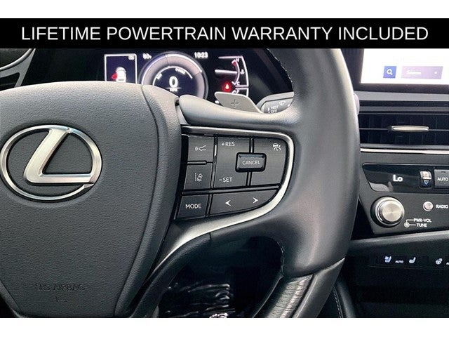 2025 Lexus ES 300h Luxury