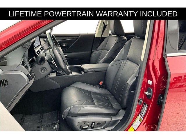 2025 Lexus ES 300h Luxury