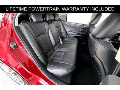 2025 Lexus ES 300h Luxury