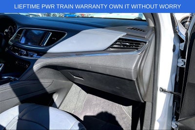 2020 Buick Enclave Essence