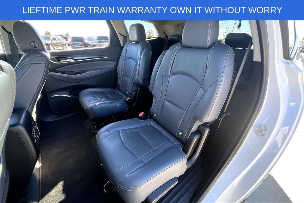 2020 Buick Enclave Essence