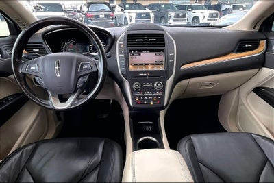 2016 Lincoln MKC Select