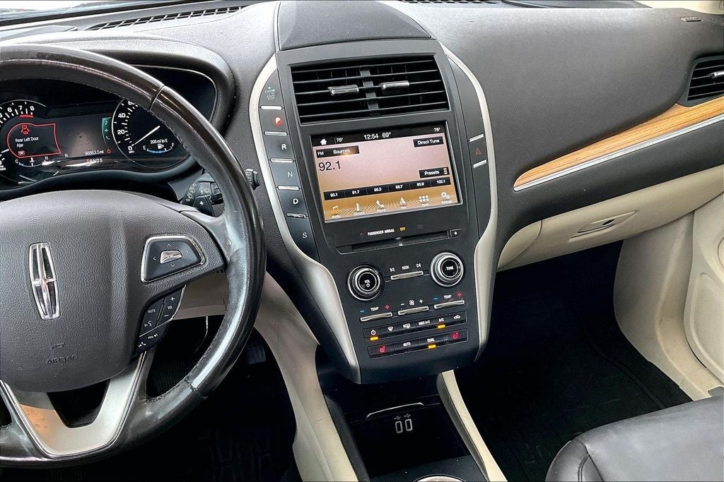 2016 Lincoln MKC Select