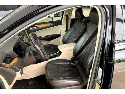 2016 Lincoln MKC Select