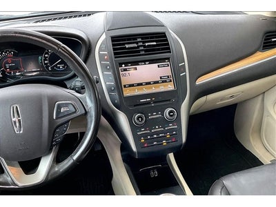 2016 Lincoln MKC Select