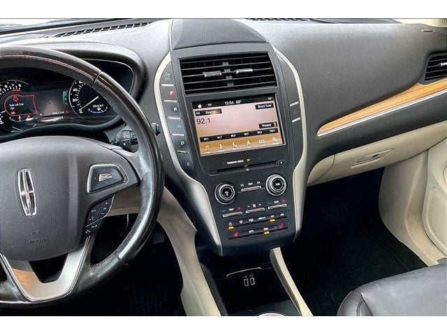 2016 Lincoln MKC Select