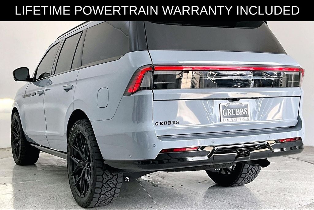 2025 Lincoln Navigator Reserve