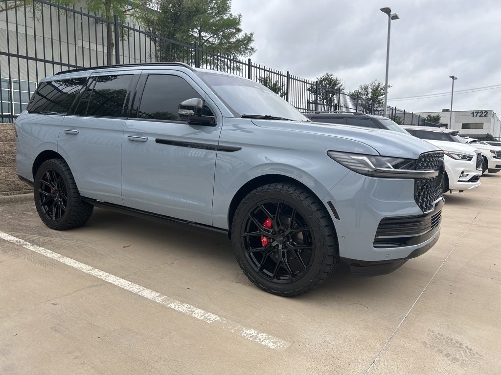 2025 Lincoln Navigator Reserve