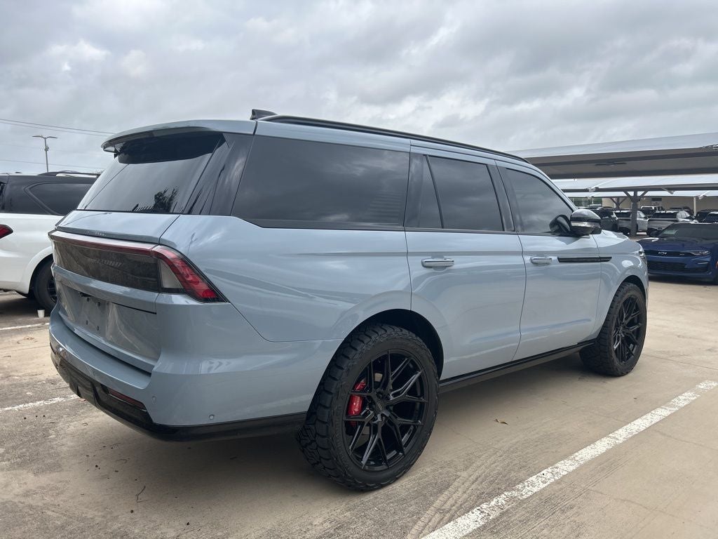 2025 Lincoln Navigator Reserve