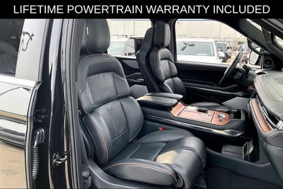 2025 Lincoln Navigator L Black Label
