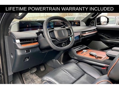 2025 Lincoln Navigator L Black Label