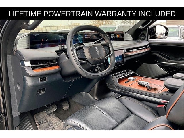 2025 Lincoln Navigator L Black Label