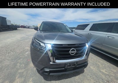 2024 Nissan Pathfinder S