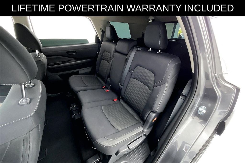 2024 Nissan Pathfinder S