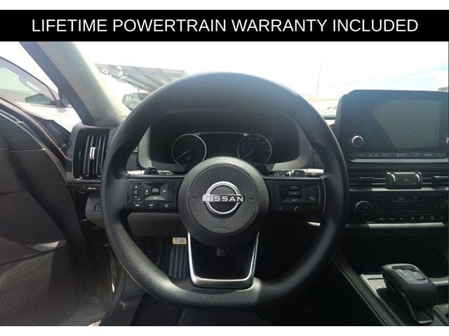 2024 Nissan Pathfinder S