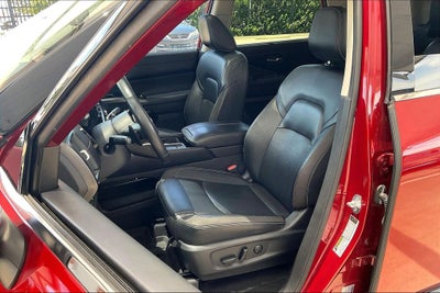 2022 Nissan Pathfinder SL