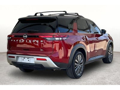 2022 Nissan Pathfinder SL