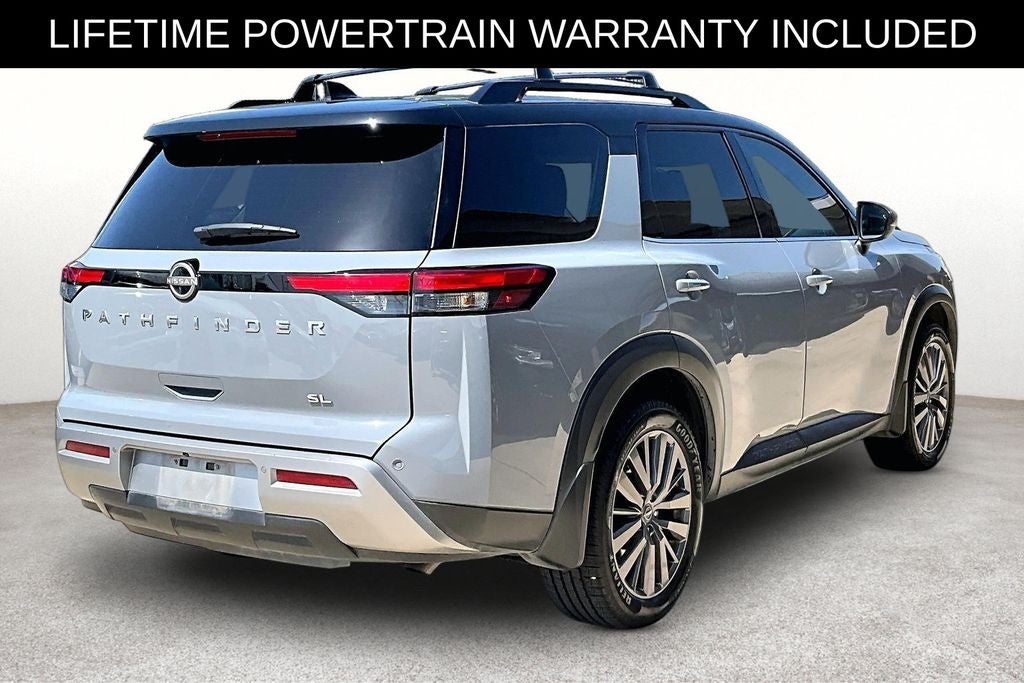 2024 Nissan Pathfinder SL