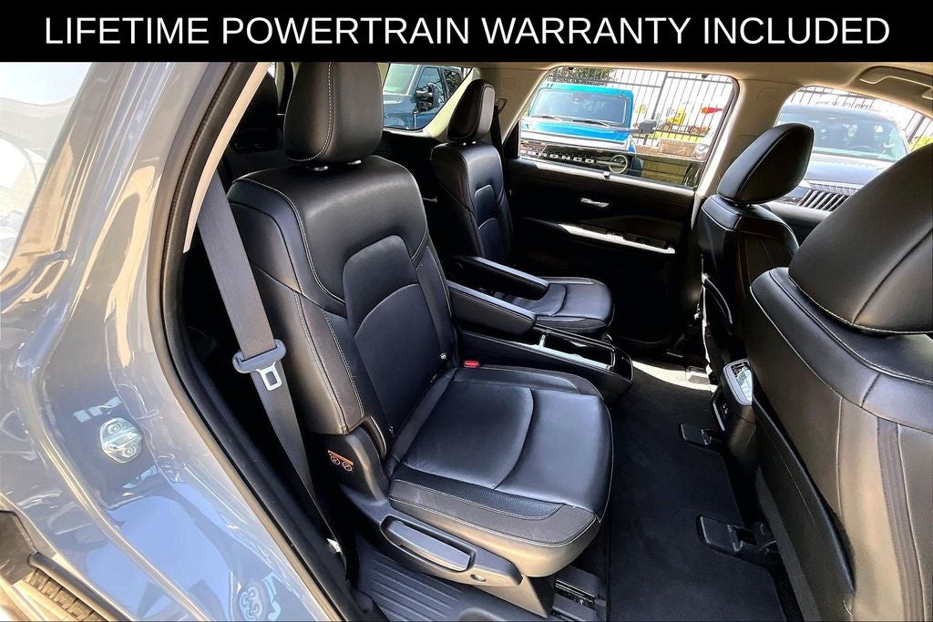 2024 Nissan Pathfinder SL