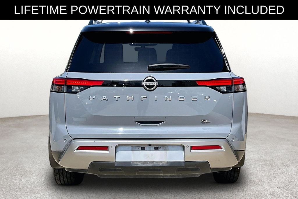 2024 Nissan Pathfinder SL