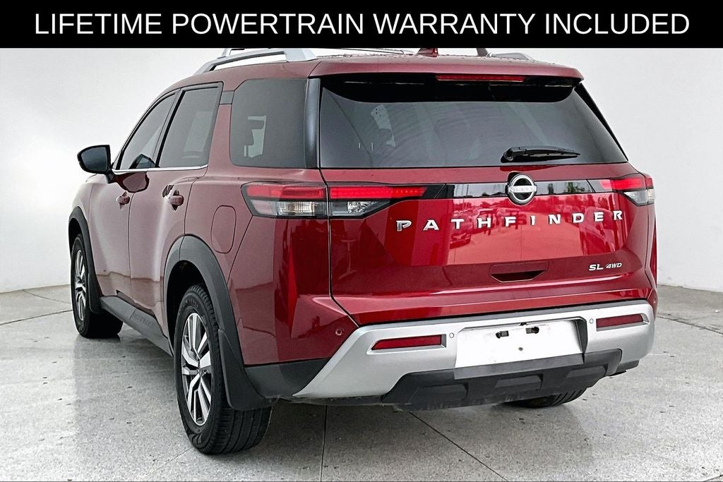 2023 Nissan Pathfinder SL