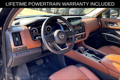 2024 Nissan Pathfinder Platinum