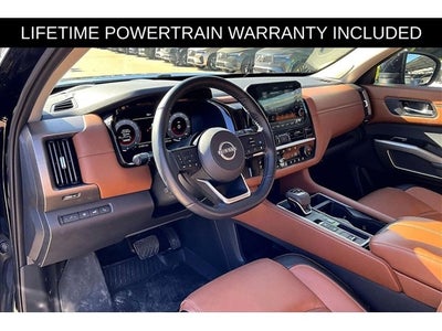 2024 Nissan Pathfinder Platinum