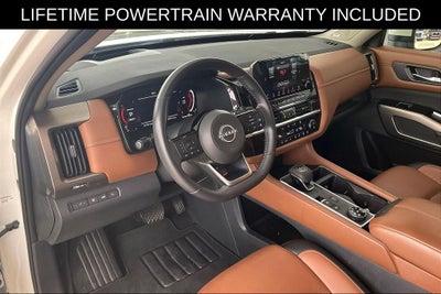 2023 Nissan Pathfinder Platinum