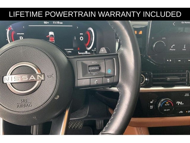 2023 Nissan Pathfinder Platinum