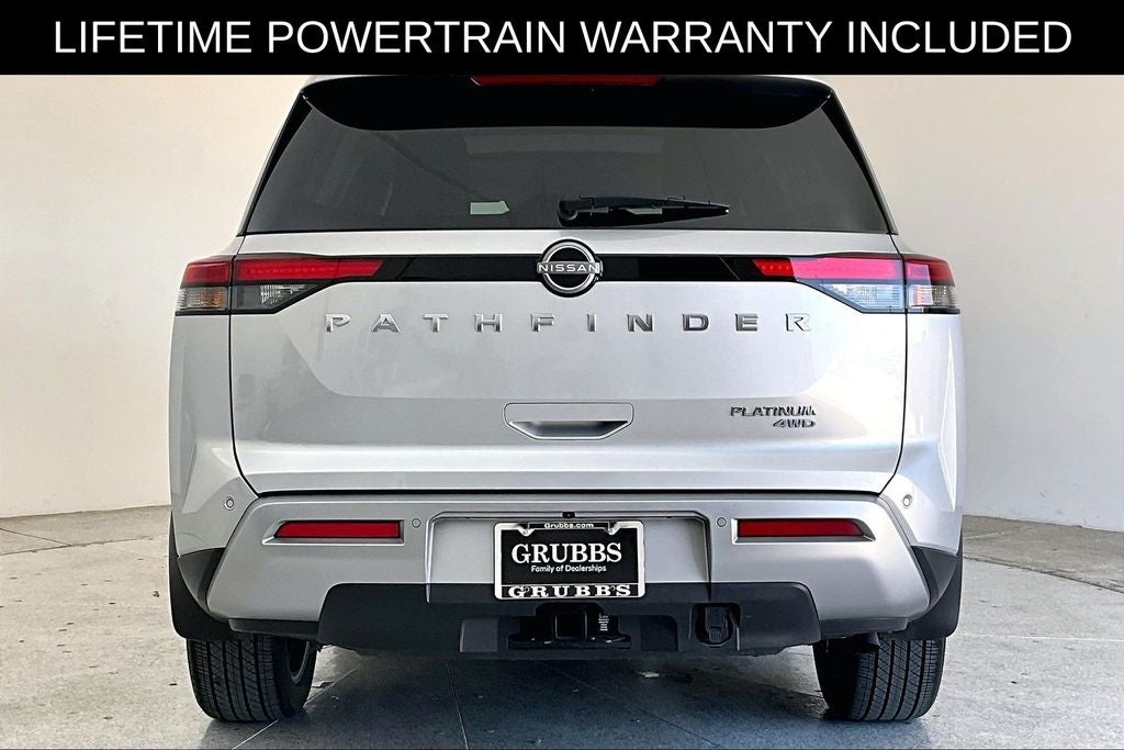 2025 Nissan Pathfinder Platinum