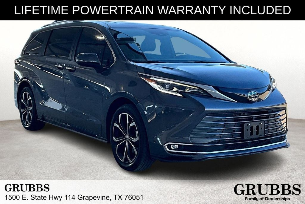 2025 Toyota Sienna Platinum 7 Passenger