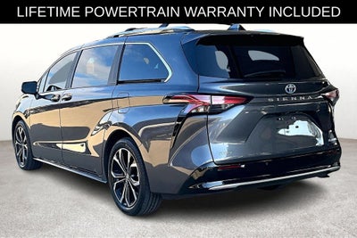 2025 Toyota Sienna Platinum 7 Passenger