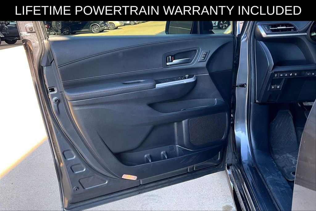 2025 Toyota Sienna Platinum 7 Passenger