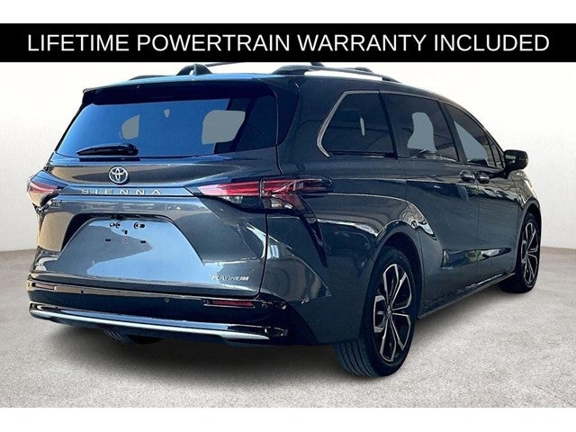 2025 Toyota Sienna Platinum 7 Passenger
