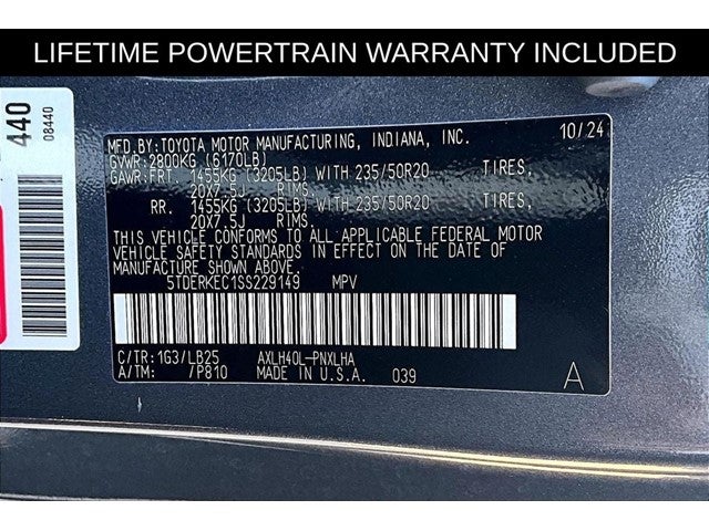 2025 Toyota Sienna Platinum 7 Passenger