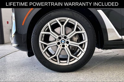2025 BMW X7 xDrive40i