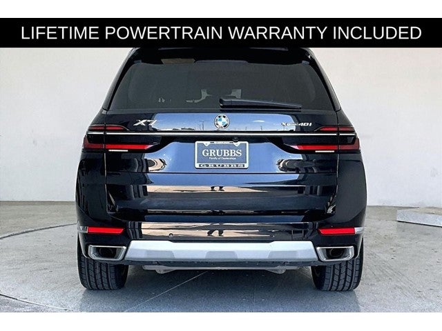 2025 BMW X7 xDrive40i