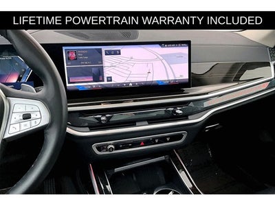 2025 BMW X7 xDrive40i