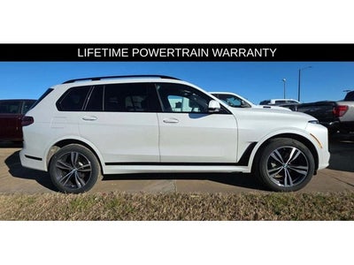 2025 BMW X7 xDrive40i M Sport