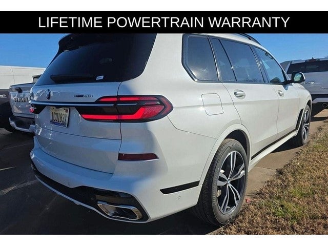 2025 BMW X7 xDrive40i M Sport