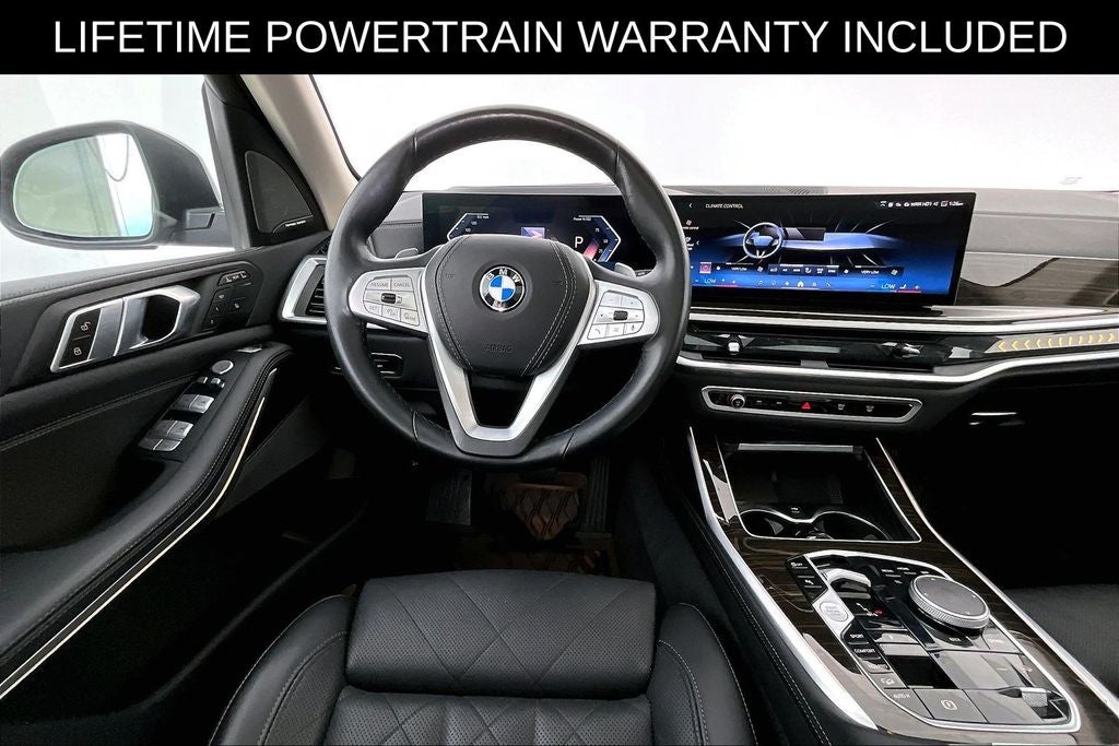 2024 BMW X7 xDrive40i